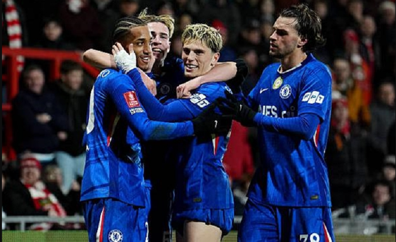 chelsea-thoat-an-tru-diem-gay-tranh-cai-cac-clb-doi-thu-phan-ung-du-doi